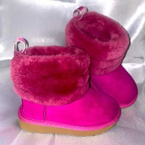 UGG Toddler Fluff Mini Quilted Boots in Fuschia